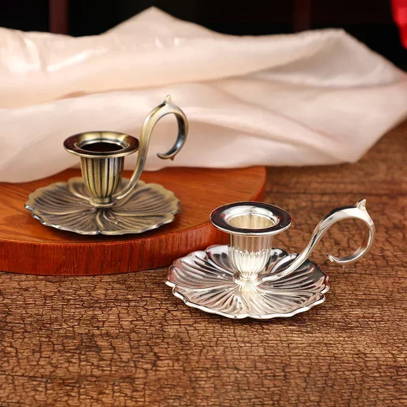 Bougeoir sur pieds | Accessoire classique pour illuminer vos tables